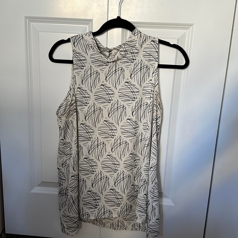 ASTR the label Black and White high neck tank